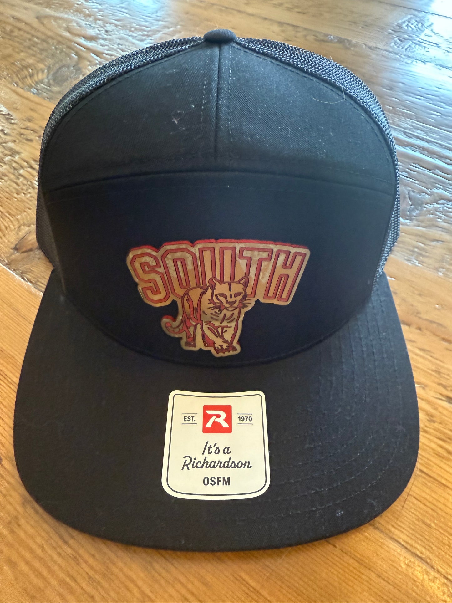 SOUTH VINTAGE COUGAR HAT